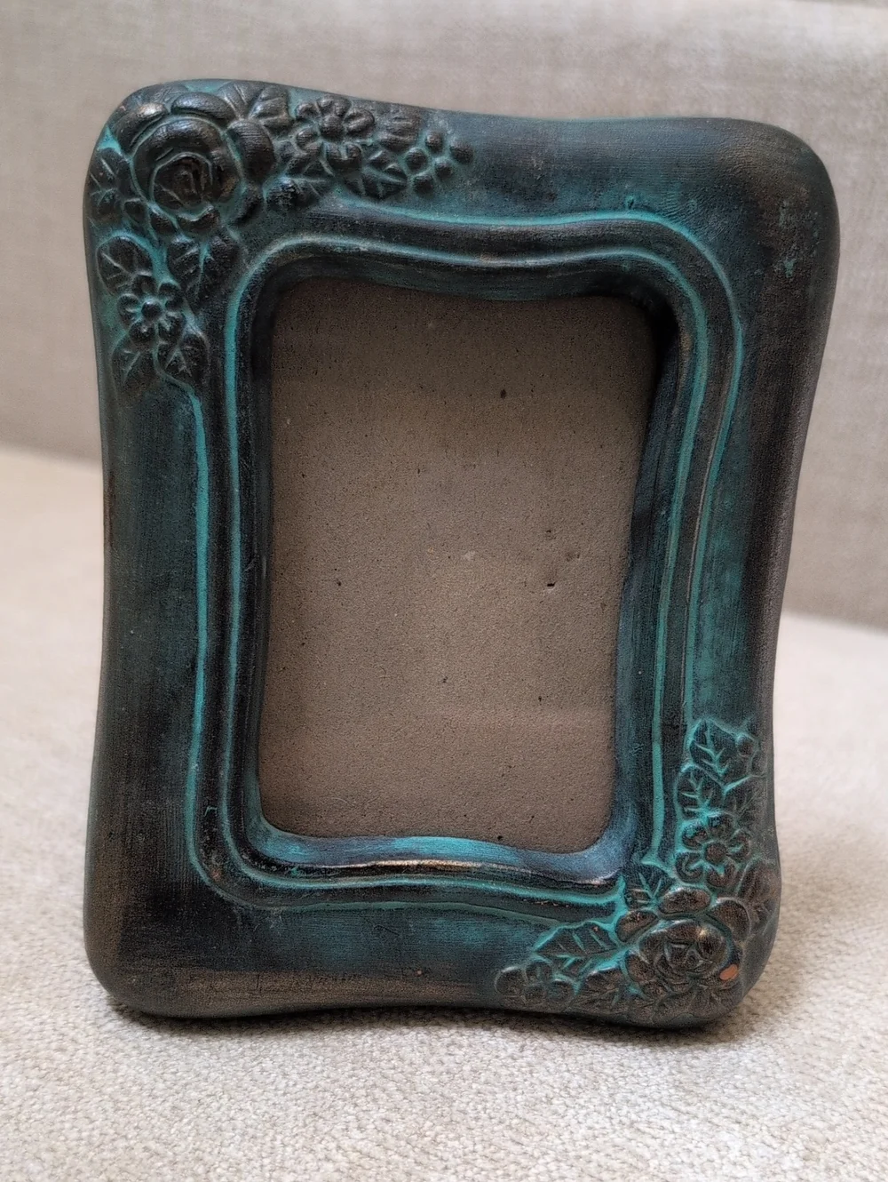 Turquoise Patina Floral Accent Pottery Picture Frame 2